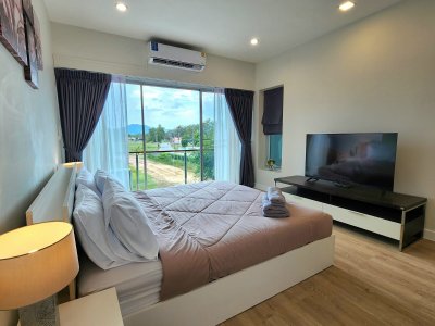 8R0529 ให้เช่าบ้านสามชั้น 3ห้องนอน 3ห้องน้ำ ราคา 90,000/เดือน โซนฉลอง