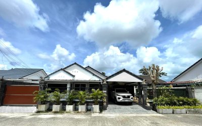 8R0535 This house for rent 3bedrooms 3bathrooms 45,000/month at chalong have fully furnished