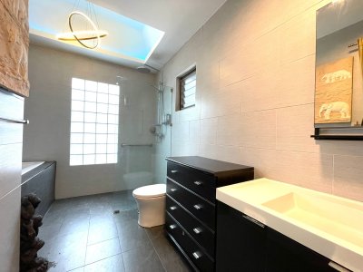 8R0535 This house for rent 3bedrooms 3bathrooms 45,000/month at chalong have fully furnished