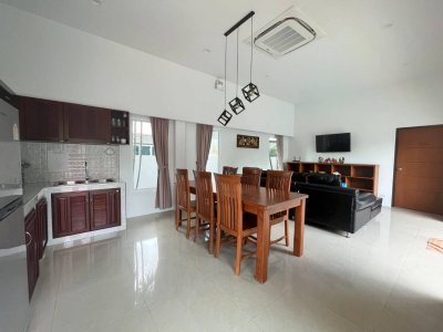 8R0539 ให้เช่า pool villa 3ห้องนอน 3ห้องน้ำ ราคา 150,000/เดือน โซนฉลอง