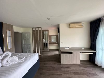 8R0541 ให้เช่าบ้านสองชั้น 3ห้องนอน 4ห้องน้ำ ราคา 50,000/เดือน โซนฉลอง