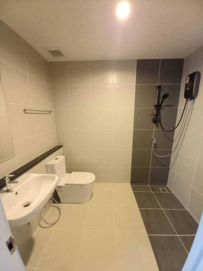 8R0544 This house for rent 3bedrooms 3bathrooms 55,000/month at chalong have fully furnished