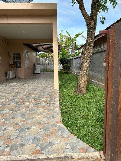 8R0549 ให้เช่าบ้านชั้นเดียว 2ห้องนอน 2ห้องน้ำ ราคา 25,000/เดือน โซนฉลอง