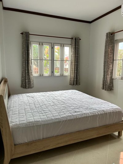 8R0549 ให้เช่าบ้านชั้นเดียว 2ห้องนอน 2ห้องน้ำ ราคา 25,000/เดือน โซนฉลอง