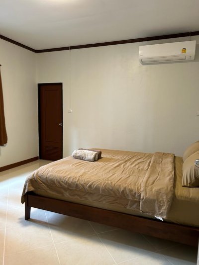 8R0549 ให้เช่าบ้านชั้นเดียว 2ห้องนอน 2ห้องน้ำ ราคา 25,000/เดือน โซนฉลอง