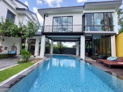 8R0550 ให้เช่า pool villa 4 ห้องนอน 5 ห้องน้ำ ราคา 200,000/เดือน โซนฉลอง