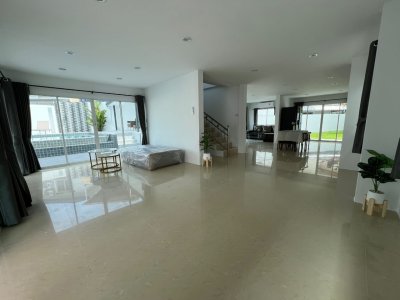 8R0558 ให้เช่า pool villa 3ห้องนอน 4ห้องน้ำ ราคา 80,000/เดือน โซนฉลอง