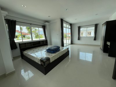 8R0558 ให้เช่า pool villa 3ห้องนอน 4ห้องน้ำ ราคา 80,000/เดือน โซนฉลอง