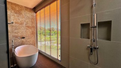 8R0560 ให้เช่า pool villa 3ห้องนอน 2ห้องน้ำ ราคา 250,000/เดือน โซนฉลอง