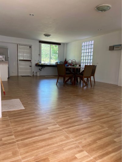 8R0562 ให้เช่าบ้านเดี่ยวสองชั้น 3ห้องนอน 3ห้องน้ำ ราคา 40,000/เดือน โซนฉลอง