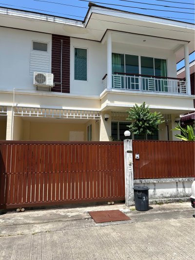 8R0562 ให้เช่าบ้านเดี่ยวสองชั้น 3ห้องนอน 3ห้องน้ำ ราคา 40,000/เดือน โซนฉลอง