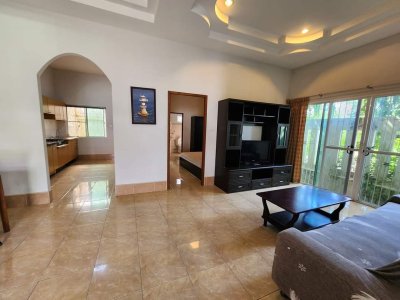 8R0563 ให้เช่าบ้านชั้นเดียว 2ห้องนอน 2ห้องน้ำ ราคา 35,000/เดือน โซนฉลอง