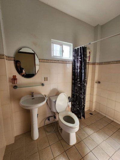 8R0563 ให้เช่าบ้านชั้นเดียว 2ห้องนอน 2ห้องน้ำ ราคา 35,000/เดือน โซนฉลอง