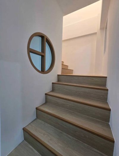 8R0565 ให้เช่าบ้านเดี่ยวสองชั้น 2ห้องนอน 3ห้องน้ำ ราคา 48,000/เดือน โซนฉลอง