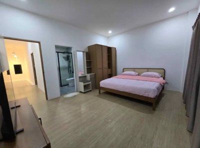 8R0565 ให้เช่าบ้านเดี่ยวสองชั้น 2ห้องนอน 3ห้องน้ำ ราคา 48,000/เดือน โซนฉลอง