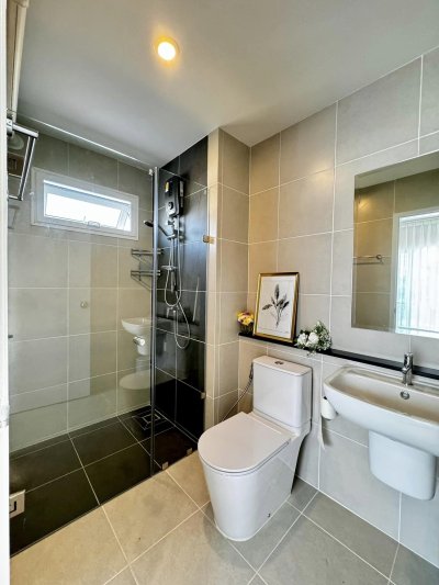 8R0569 This house for rent 3berooms 3bathrooms 65,000/month at chalong