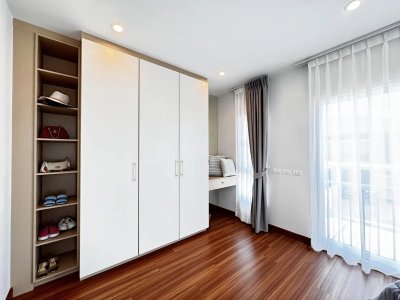 8R0569 This house for rent 3berooms 3bathrooms 65,000/month at chalong