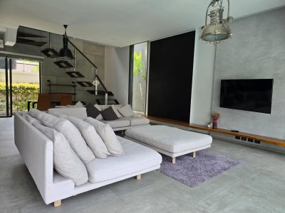 8R0579 ให้เช่า pool villa 2ห้องนอน 2ห้องน้ำ ราคา 85,000/เดือน โซนฉลอง