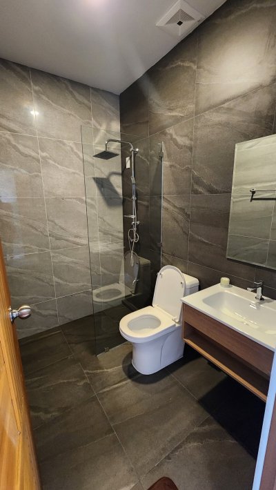 8R0581 ให้เช่า pool villa 2ห้องนอน 2ห้องน้ำ ราคา 75,000/เดือน โซนฉลอง