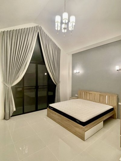 8R0587 ให้เช่าบ้านเดี่ยวชั้นเดียว 2ห้องนอน 2ห้องน้ำ ราคา 55,000/เดือน โซนฉลอง