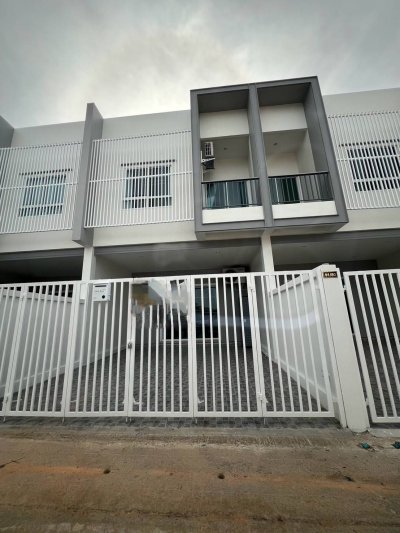 8R0588 This house for rent 3bedrooms 3bathrooms 40,000/month at chalong