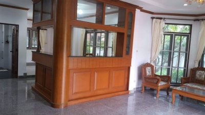 8R0589 ให้เช่าบ้านเดี่ยวสองชั้น 3ห้องนอน 3ห้องน้ำ ราคา 35,000/เดือน โซนฉลอง