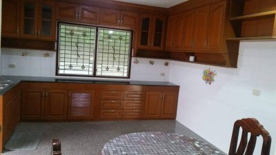 8R0589 ให้เช่าบ้านเดี่ยวสองชั้น 3ห้องนอน 3ห้องน้ำ ราคา 35,000/เดือน โซนฉลอง