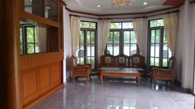 8R0589 ให้เช่าบ้านเดี่ยวสองชั้น 3ห้องนอน 3ห้องน้ำ ราคา 35,000/เดือน โซนฉลอง