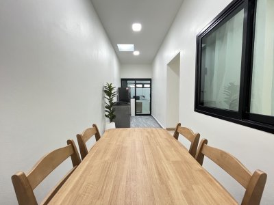 8R0595 ให้เช่าบ้านแฝดชั้นเดียว 3ห้องนอน 2ห้องน้ำ ราคา 38,000/เดือน โซนฉลอง