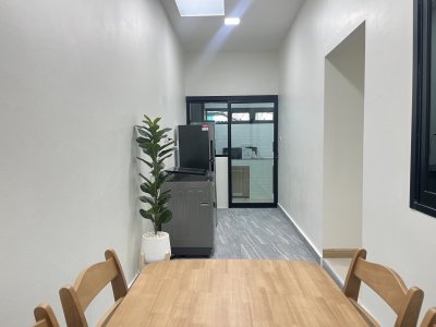 8R0595 ให้เช่าบ้านแฝดชั้นเดียว 3ห้องนอน 2ห้องน้ำ ราคา 38,000/เดือน โซนฉลอง