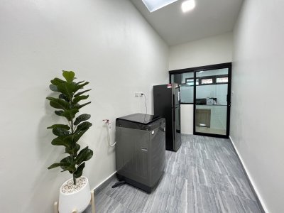 8R0595 ให้เช่าบ้านแฝดชั้นเดียว 3ห้องนอน 2ห้องน้ำ ราคา 38,000/เดือน โซนฉลอง