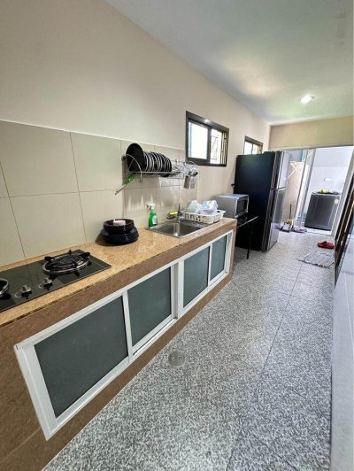 8R0597 ให้เช่าบ้านแฝดสามชั้น 3 ห้องนอน 3 ห้องน้ำ ราคา 38,000/เดือน โซนฉลอง