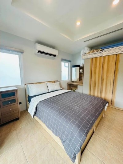 8R0601 ให้เช่าบ้านเดี่ยวสองชั้น 3ห้องนอน 4ห้องน้ำ ราคา 100,000/เดือน โซนฉลอง