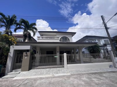 8R0606 This house for rent 3bedroom 3bathroom 53,000/month at chalong