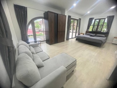 8R0606 ให้เช่าบ้านเดี่ยวสองชั้น 3ห้องนอน 3ห้องน้ำ ราคา 45,000/เดือน โซนฉลอง