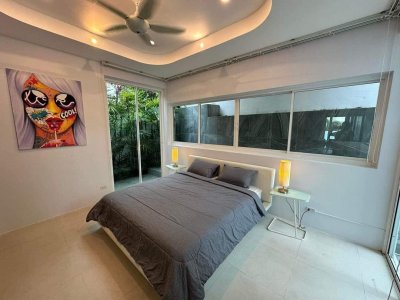 8R0611 ให้เช่า pool villa 4ห้องนอน 4ห้องน้ำ ราคา 110,000/เดือน โซนฉลอง