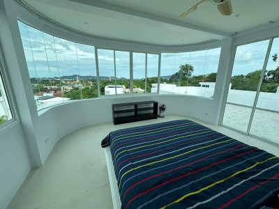 8R0611 ให้เช่า pool villa 4ห้องนอน 4ห้องน้ำ ราคา 110,000/เดือน โซนฉลอง