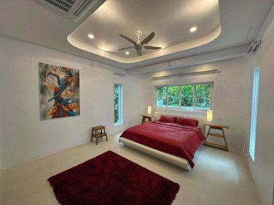 8R0611 ให้เช่า pool villa 4ห้องนอน 4ห้องน้ำ ราคา 110,000/เดือน โซนฉลอง