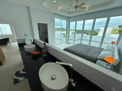 8R0611 ให้เช่า pool villa 4ห้องนอน 4ห้องน้ำ ราคา 110,000/เดือน โซนฉลอง