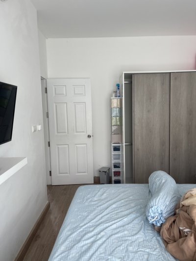 8R0613 ให้เช่าบ้านแฝดสองชั้น 3ห้องนอน 2ห้องน้ำ ราคา 28,000/เดือน โซนฉลอง