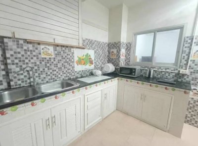 8R0618 ให้เช่าบ้านแฝดสองชั้น 3ห้องนอน 2ห้องน้ำ ราคา 23,000/เดือน โซนฉลอง