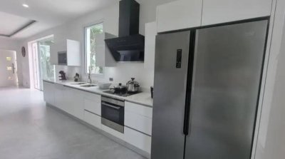 8R0622 ให้เช่า pool villa 3ห้องนอน 4ห้องน้ำ ราคา 110,000/เดือน โซนฉลอง