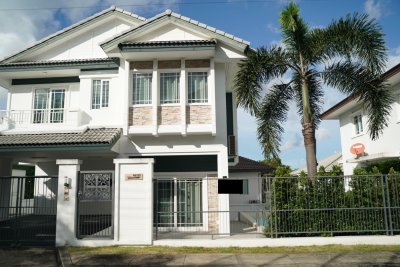 8R0625 ให้เช่า pool villa 3 ห้องนอน 3 ห้องน้ำ ราคา 80,000/เดือน โซนฉลอง