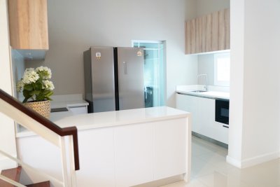 8R0625 ให้เช่า pool villa 3 ห้องนอน 3 ห้องน้ำ ราคา 80,000/เดือน โซนฉลอง