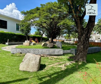 8R0631 ให้เช่าบ้านเดี่ยวสองชั้น 3 ห้องนอน 3 ห้องน้ำ ราคา 65,000/เดือน โซนฉลอง