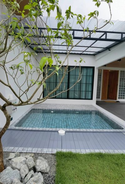 8R0639 House with Jacuzzi for rent 3 bedroom 4 bathroom 65,000/month at chalong