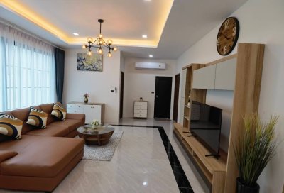 8R0639 House with Jacuzzi for rent 3 bedroom 4 bathroom 65,000/month at chalong