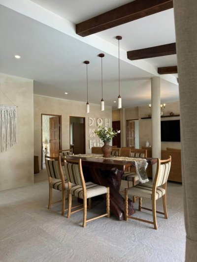 8R0644 ให้เช่า pool villa 4 ห้องนอน 4 ห้องน้ำ ราคา 150,000/เดือน โซนฉลอง