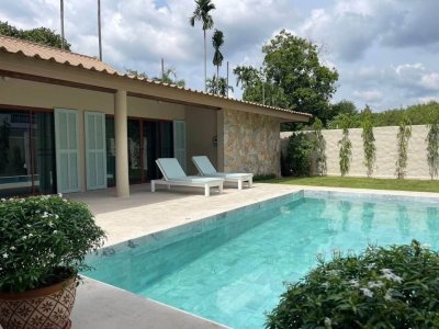 8R0644 ให้เช่า pool villa 4 ห้องนอน 4 ห้องน้ำ ราคา 150,000/เดือน โซนฉลอง