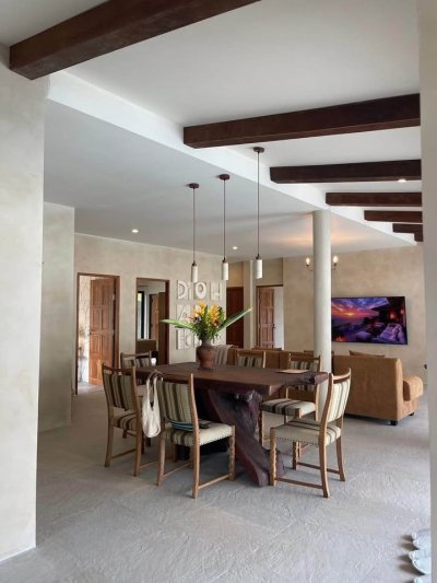 8R0644 ให้เช่า pool villa 4 ห้องนอน 4 ห้องน้ำ ราคา 150,000/เดือน โซนฉลอง